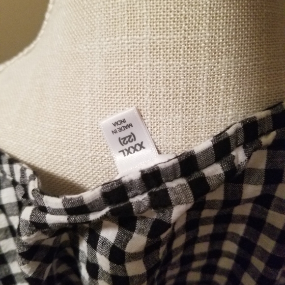 Blouses - Picture 4 of 6